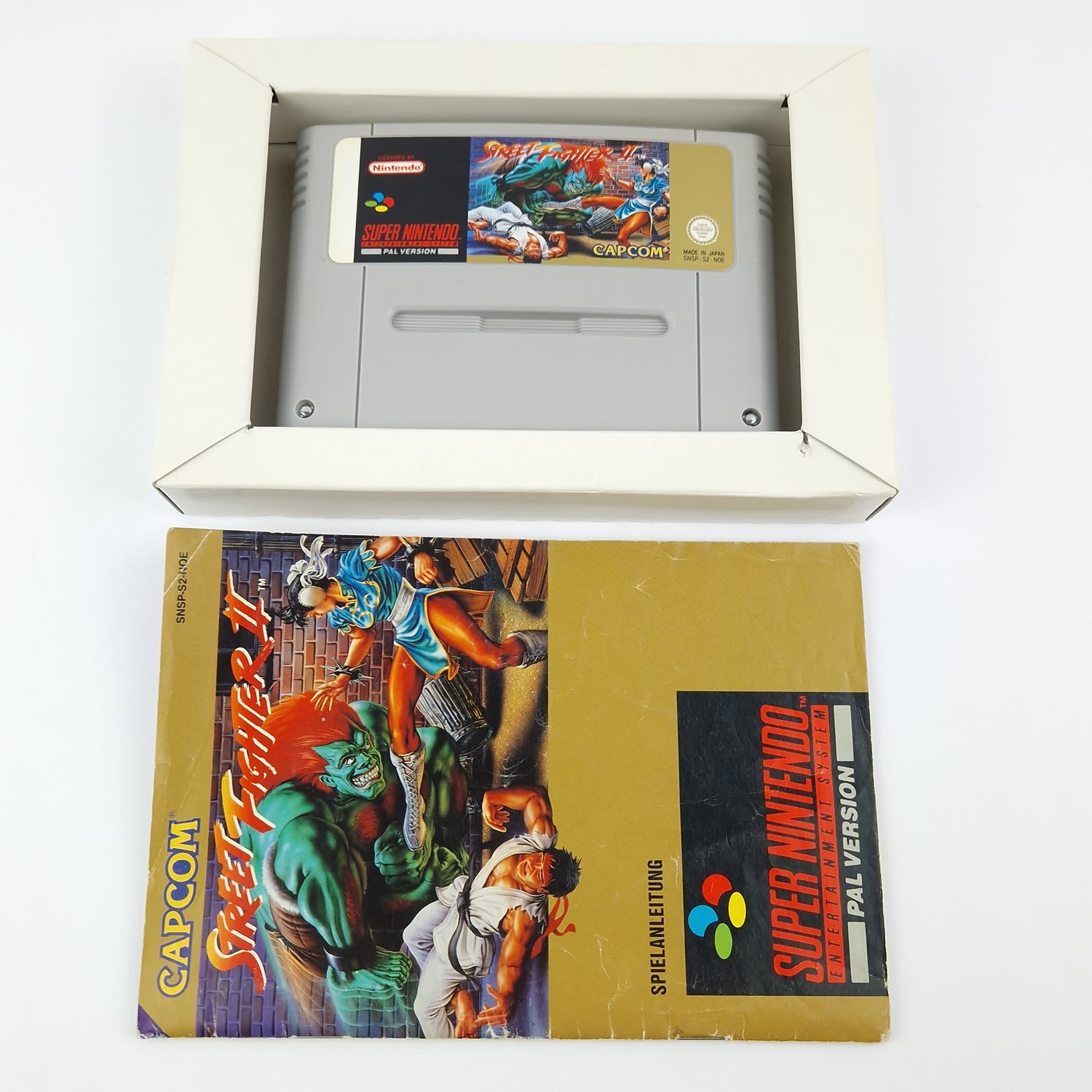 Super Nintendo game: Street Fighter II - Module instructions OVP cib / SNES PAL