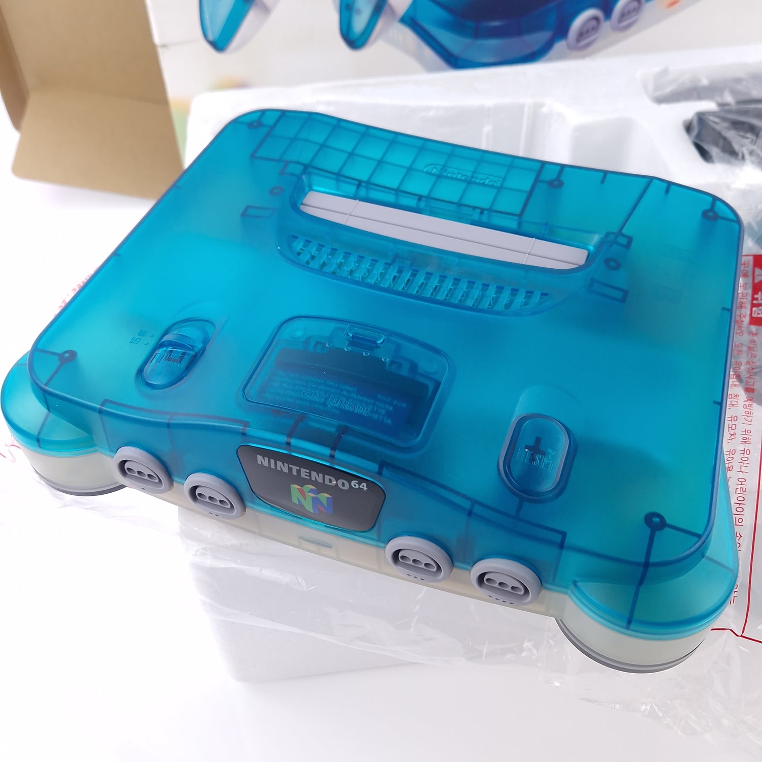 Nintendo 64 Konsole + Super Mario 64 Bundle Pak - N64 OVP PAL Console Clear Blue