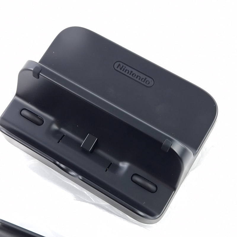 Nintendo Wii U Zubehör : Gamepad Cradle + Stand - OVP