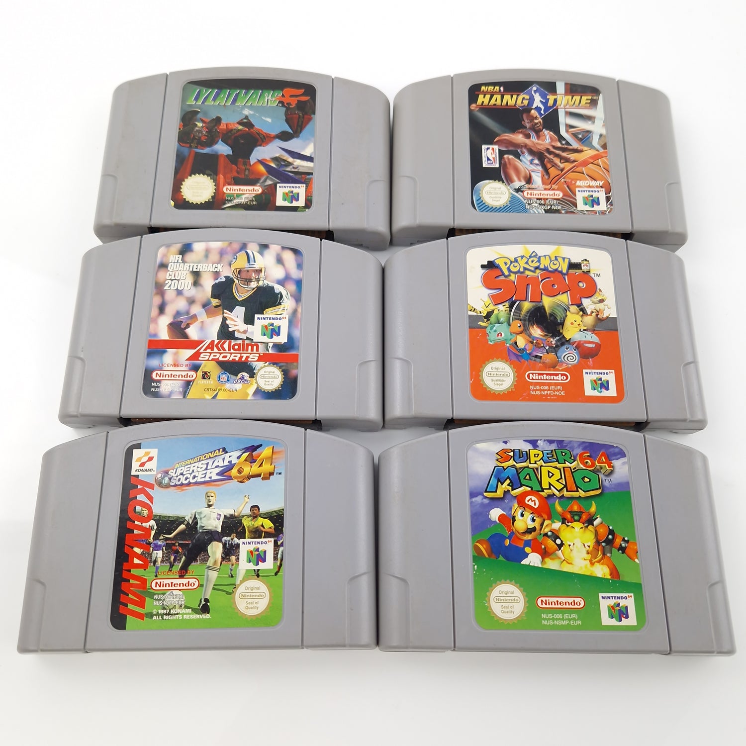 Nintendo 64 Konsolen Bundle mit 2 Controllern, Anschlusskabel & 6 Spielen N64