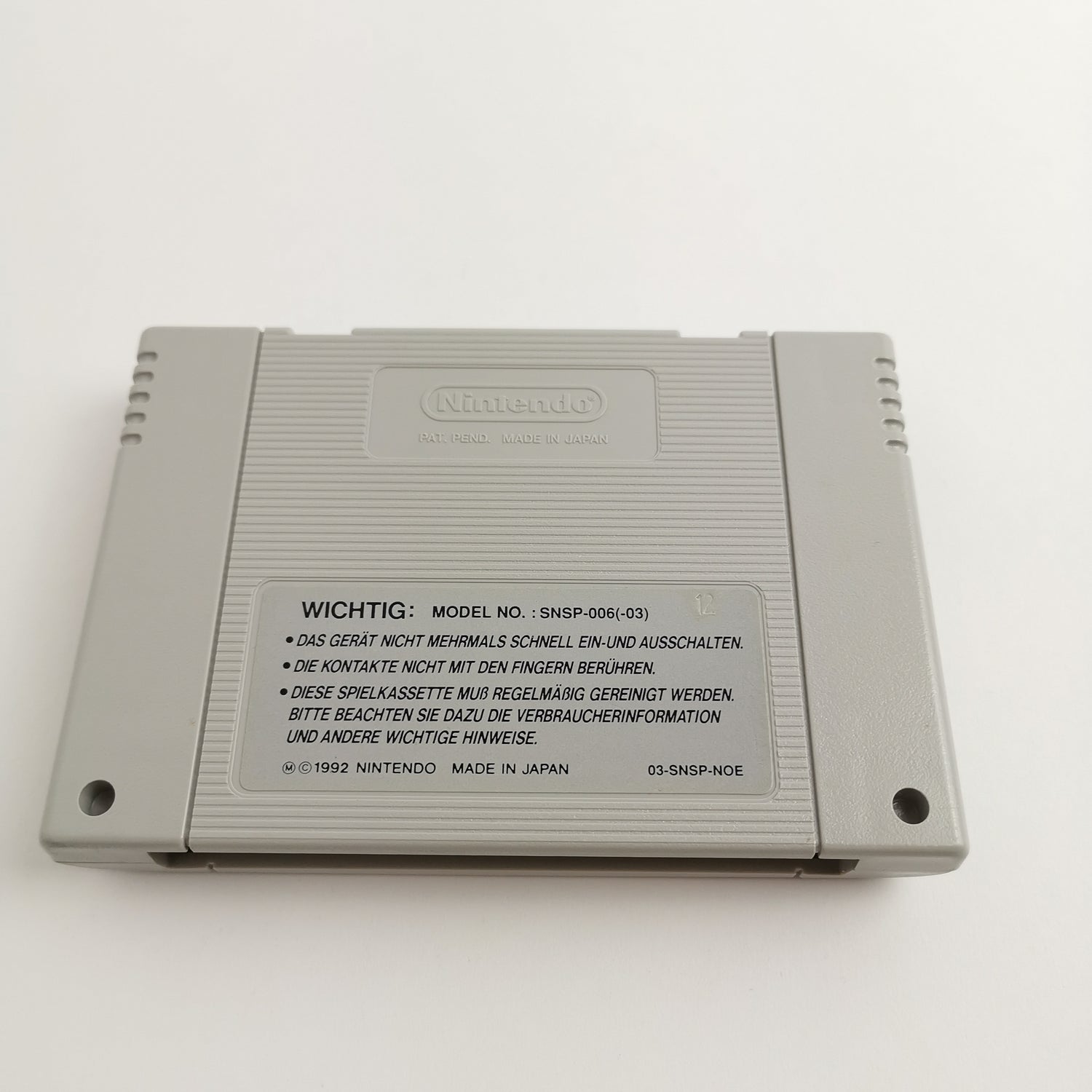 Super Nintendo Game: Super Mario World 2 Yoshi's Island | SNES module cartridge